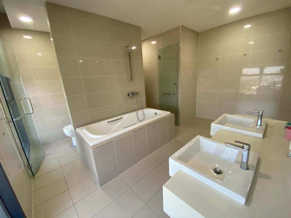 Kl Gateway Penthouse By Cobnb - 10pax *