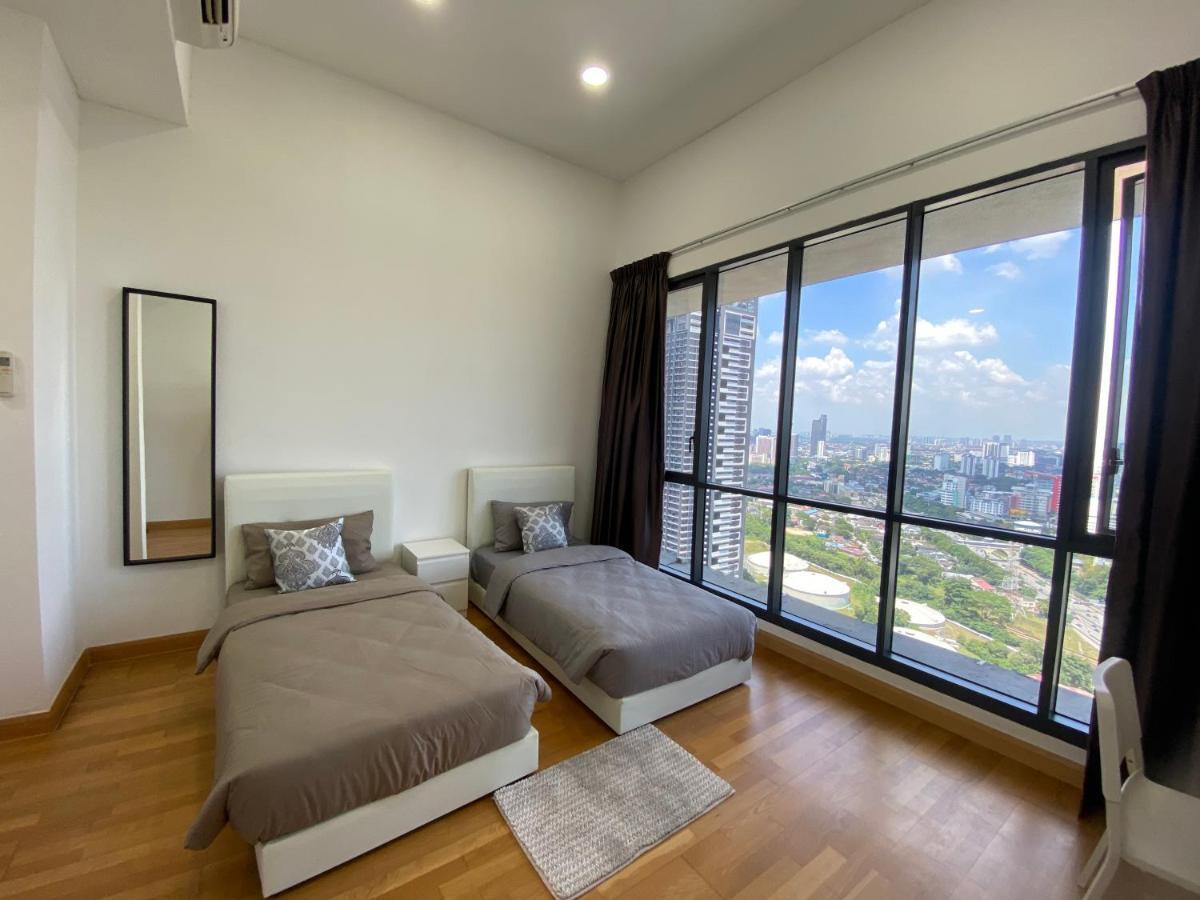 Kl Gateway Penthouse By Cobnb - 10pax * Kuala Lumpur